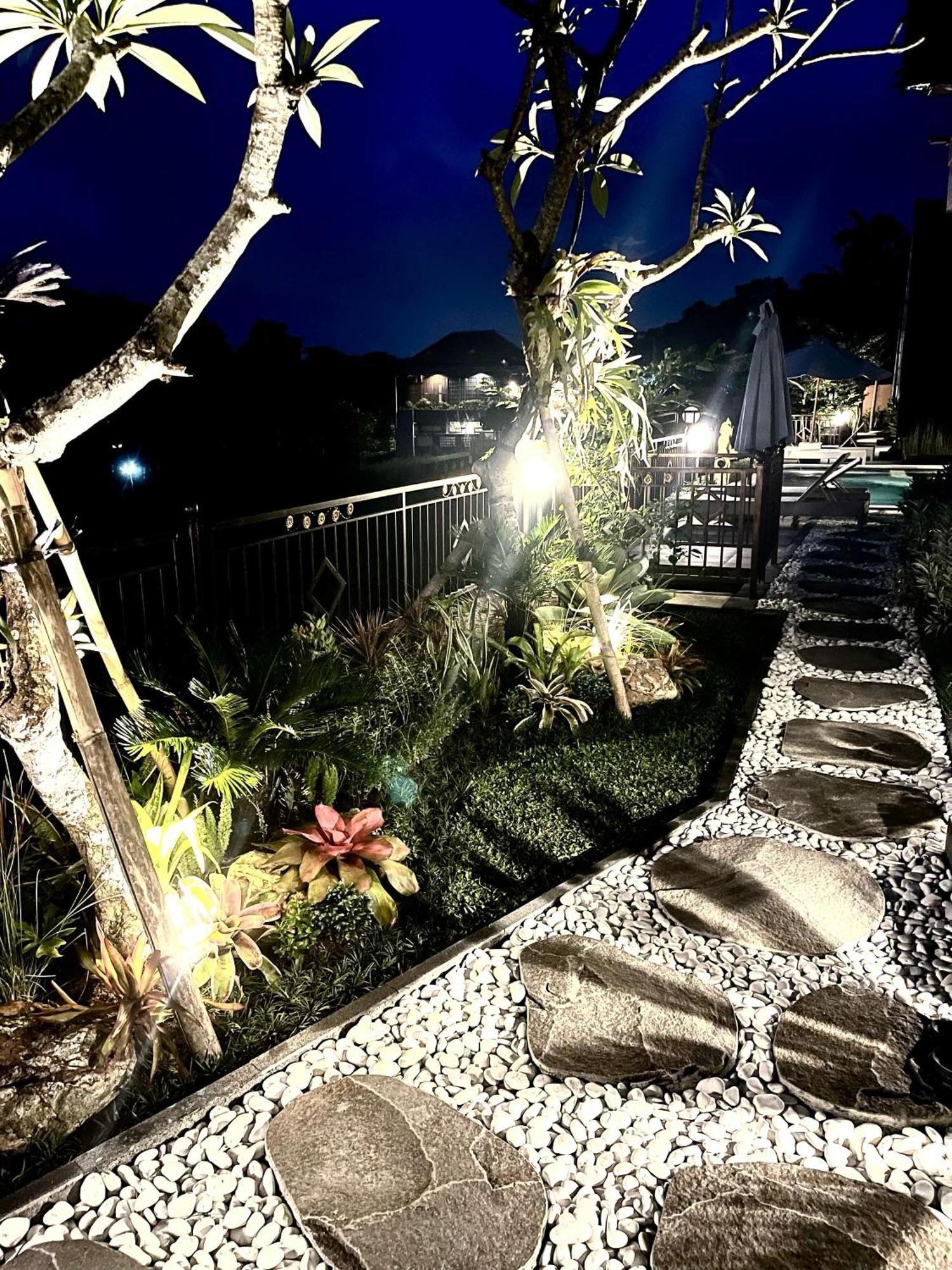 The Pyramid Ubud River Villas Паянган Экстерьер фото
